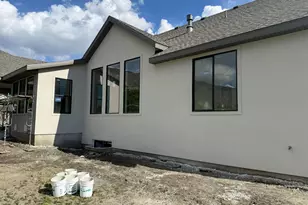 286 W Summerhill Ln, Centerville, UT 84014 - Photo 29