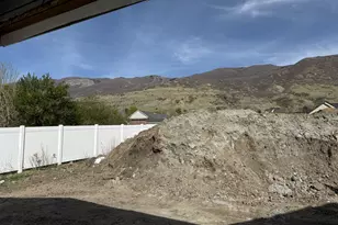 286 W Summerhill Ln, Centerville, UT 84014 - Photo 23
