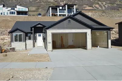 3038 N Mountain Rd #215, North Ogden, UT 84414 - Photo 1