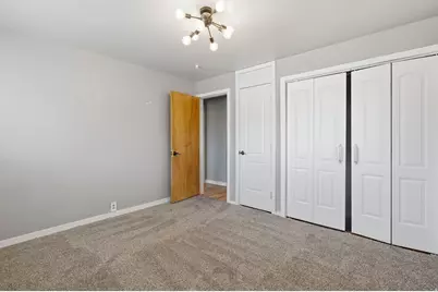 5549 S 2700 W, Roy, UT 84067 - Photo 9