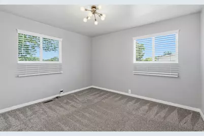 5549 S 2700 W, Roy, UT 84067 - Photo 25