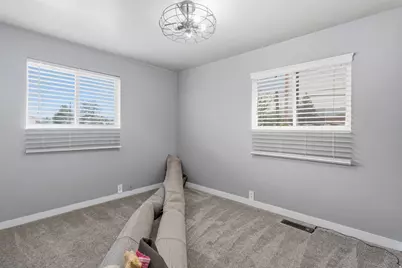 5549 S 2700 W, Roy, UT 84067 - Photo 21