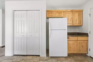 285 W 60 S, Hyde Park, UT 84318 - Photo 13