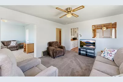 10306 S Apex Rd, Copperton, UT 84006 - Photo 11