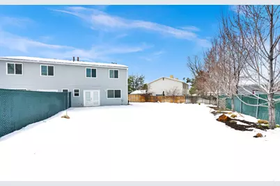 7873 S Chadbourne Dr #A, Cottonwood Heights, UT 84121 - Photo 15
