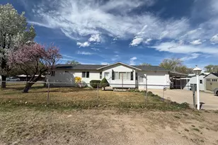 185 W 300 St S, Duchesne, UT 84021 - Photo 3