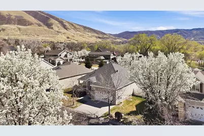 1434 E Blacksmith Ln S, Draper, UT 84020 - Photo 41