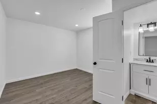 7004 W 3980 S, West Valley, UT 84128 - Photo 15