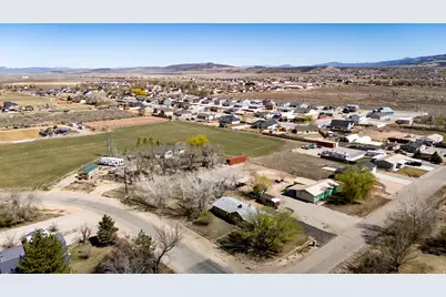 4384 N Driftwood Ln, Enoch, UT 84721 - Photo 37