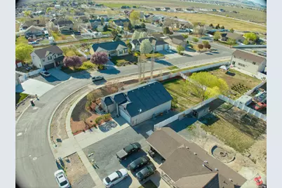 303 Heber Ln, Grantsville, UT 84029 - Photo 23