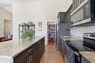 2877 W 4200 S, Roy, UT 84067 - Photo 7