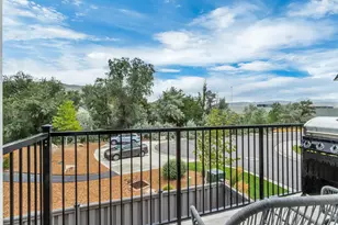 52 E Golden Privet Dr, Draper, UT 84020 - Photo 7