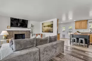 9880 S Florence Way, South Jordan, UT 84095 - Photo 7