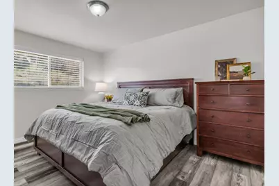 9880 S Florence Way, South Jordan, UT 84095 - Photo 15