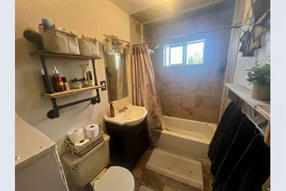 1929 E 2500 S, Vernal, UT 84078 - Photo 21