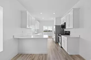 1078 Vegas St W, Grantsville, UT 84029 - Photo 7