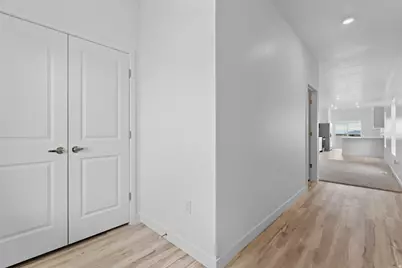 1093 Vegas St W, Grantsville, UT 84029 - Photo 17