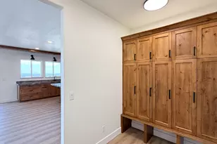 764 E Mountain Rd, North Ogden, UT 84414 - Photo 9