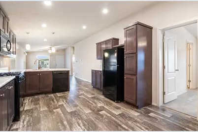 6413 740 W, Murray, UT 84123 - Photo 3
