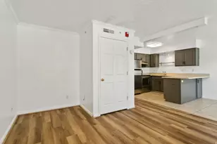 423 W 500 N, Provo, UT 84601 - Photo 7