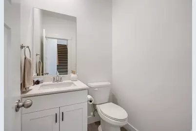 741 S Harrison Dr, Springville, UT 84663 - Photo 11