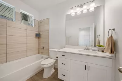 741 S Harrison Dr, Springville, UT 84663 - Photo 17