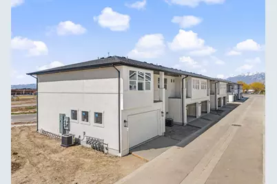 741 S Harrison Dr, Springville, UT 84663 - Photo 41