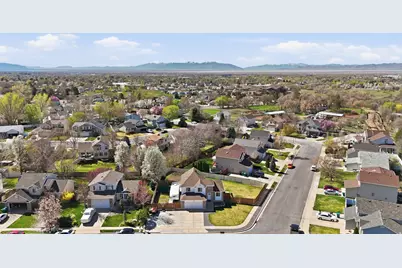 1020 E 1500 N, Layton, UT 84040 - Photo 35