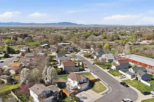 1020 E 1500 N, Layton, UT 84040 - Photo 37