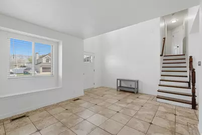 1020 E 1500 N, Layton, UT 84040 - Photo 5