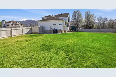 1020 E 1500 N, Layton, UT 84040 - Photo 31