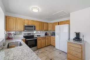 1020 E 1500 N, Layton, UT 84040 - Photo 7