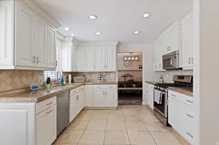 5549 S Apple Vale Dr, Murray, UT 84123 - Photo 11