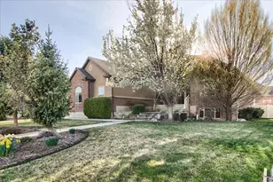 15 N 3300 W, Layton, UT 84041 - Photo 1