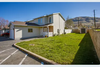 207 E 820 S, Centerville, UT 84014 - Photo 3
