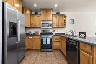 5071 W Amber Rose Ln S, Herriman, UT 84096 - Photo 11