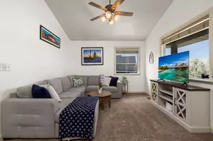 5071 W Amber Rose Ln S, Herriman, UT 84096 - Photo 7