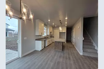 228 W 1300 S, Tremonton, UT 84337 - Photo 3