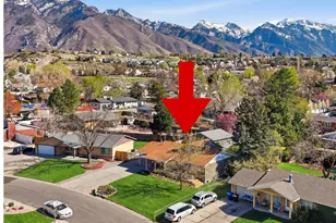 2400 E 6660 S, Cottonwood Heights, UT 84121 - Photo 5