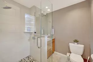 2400 E 6660 S, Cottonwood Heights, UT 84121 - Photo 23