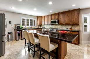 2148 E Pinecrest Ln S, Sandy, UT 84092 - Photo 13