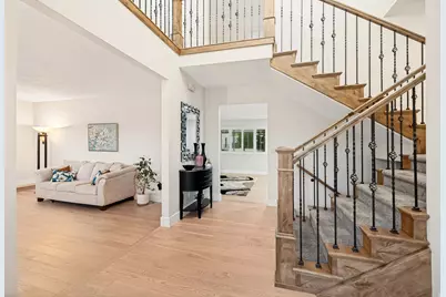 2148 E Pinecrest Ln S, Sandy, UT 84092 - Photo 3