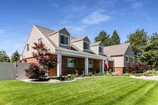 2148 E Pinecrest Ln S, Sandy, UT 84092 - Photo 45