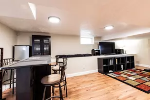 384 E St, Salt Lake City, UT 84103 - Photo 25