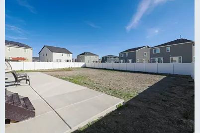 5408 N Yeager Ln E, Eagle Mountain, UT 84005 - Photo 41