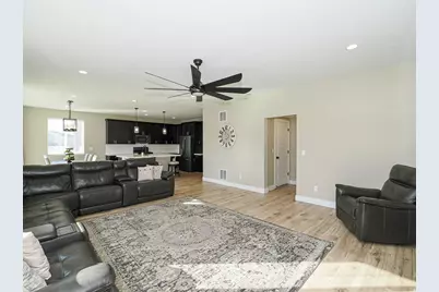 5408 N Yeager Ln E, Eagle Mountain, UT 84005 - Photo 9