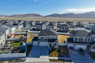 5408 N Yeager Ln E, Eagle Mountain, UT 84005 - Photo 43