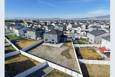 5408 N Yeager Ln E, Eagle Mountain, UT 84005 - Photo 49