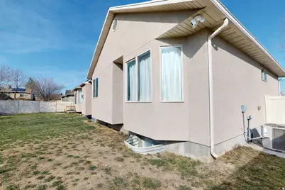 4353 W Maple Meadows Dr S, West Valley, UT 84120 - Photo 35