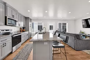 2782 W 4140 S, Roy, UT 84067 - Photo 7